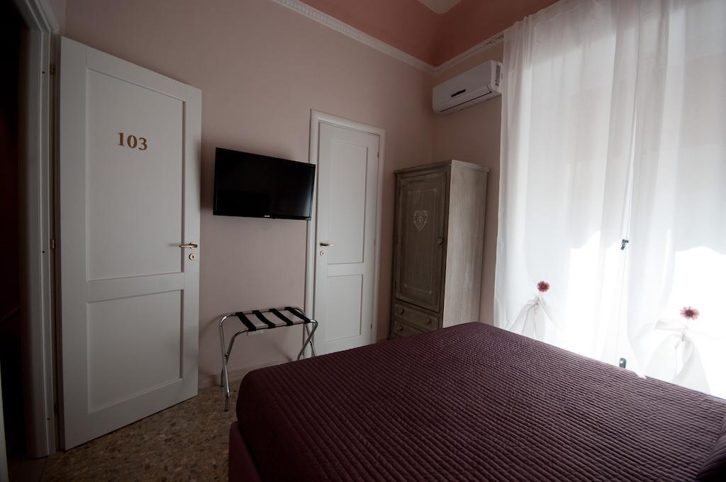 Suite Barocca Noto Szoba fotó