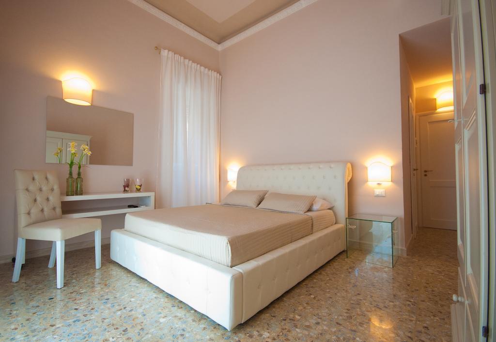 Suite Barocca Noto Szoba fotó